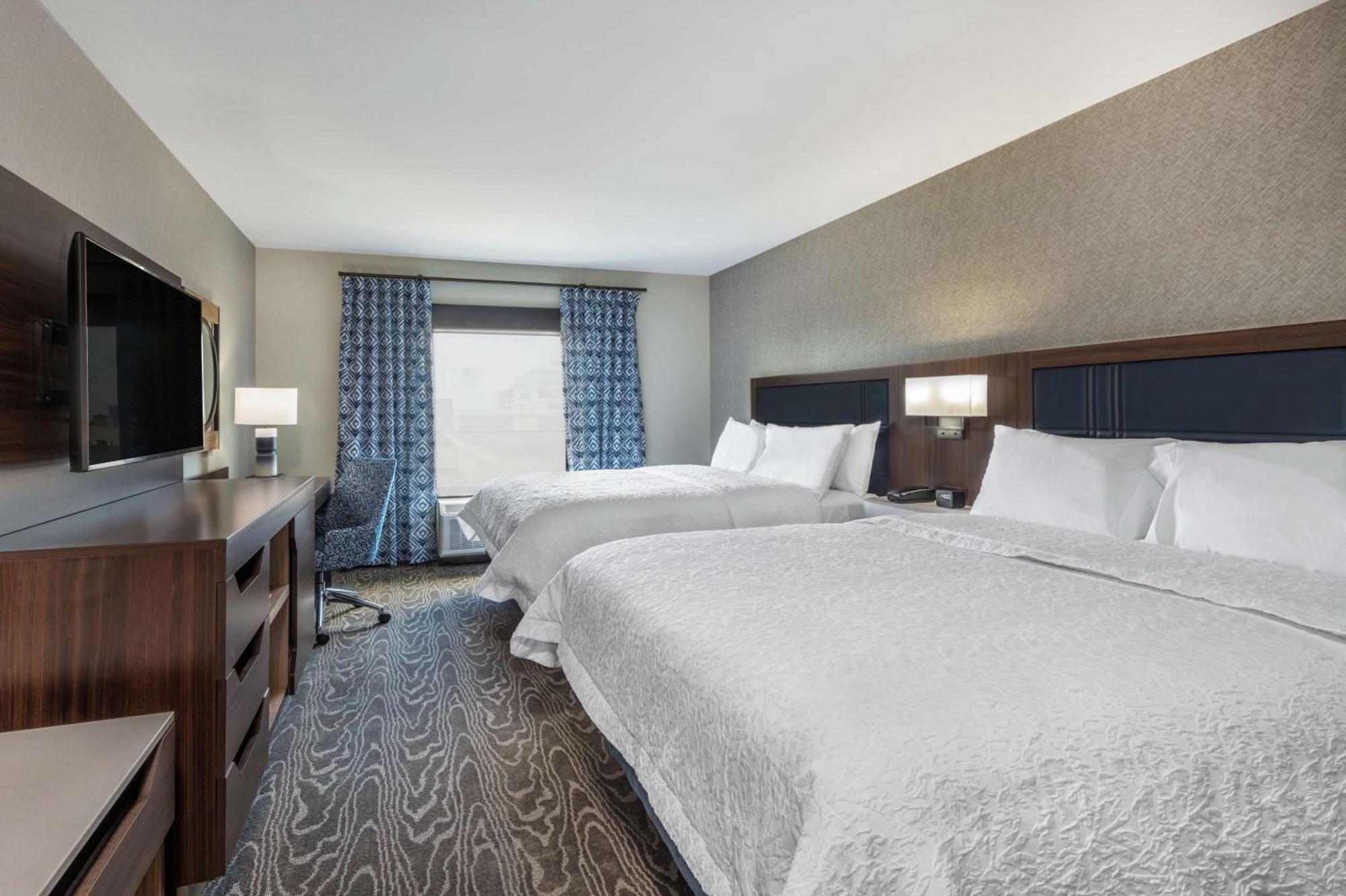 Hotel Hampton & Wayne Downtown